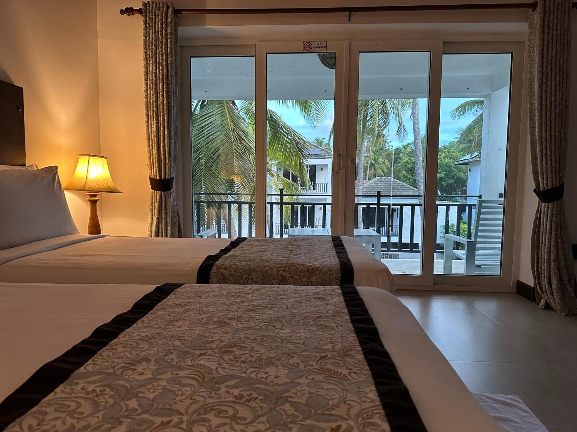 Amaluna Resorts Negombo Exterior foto